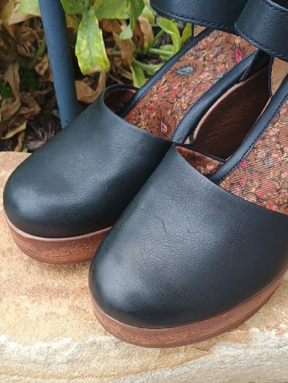 b.o.c Alyson Woodgrain Platform Wedge Clogs Pumps Heels Women's Size 10 - Picture 9 of 10